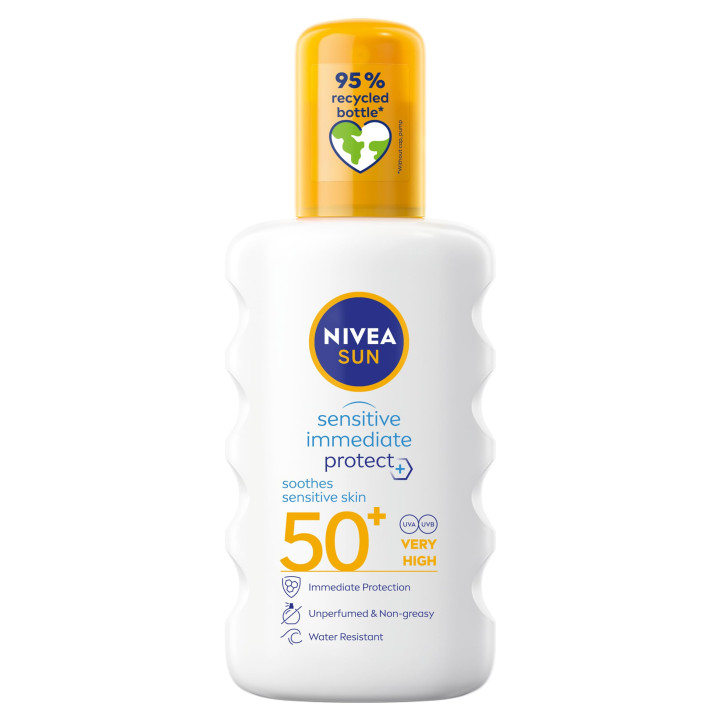 NIVEA SUN Protect and Sensitive Sun Spray (200 ml), Sunscreen with SPF