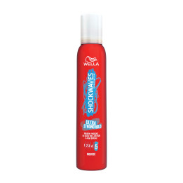Shockwaves Ultra Strong Hold Mousse 200 ml 200 ml ( )