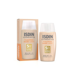 ISDIN Fusion Water Color SPF 50 (Medium) Light